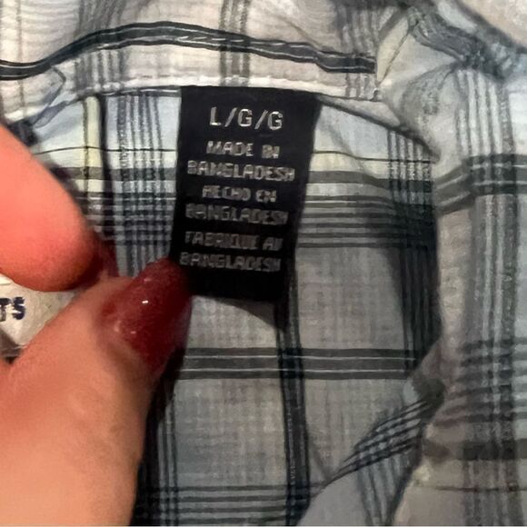 Wrangler Blue Plaid Short Sleeve Button Front Collared Shirt Size L - Picture 3 of 4